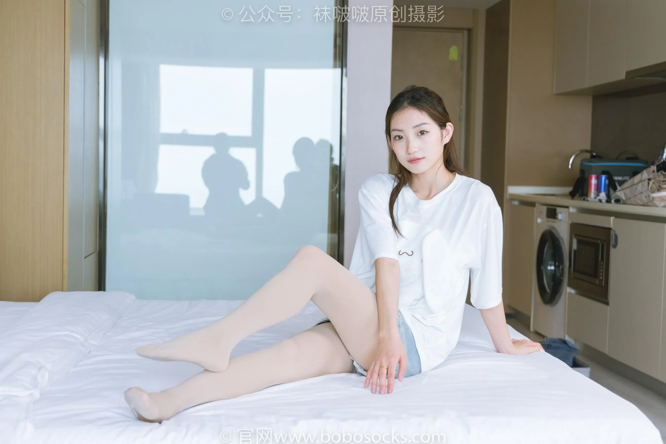 [BoBoSocks袜啵啵]NO.228 小沫-板鞋、厚肉丝、裸足 [90P]插图9